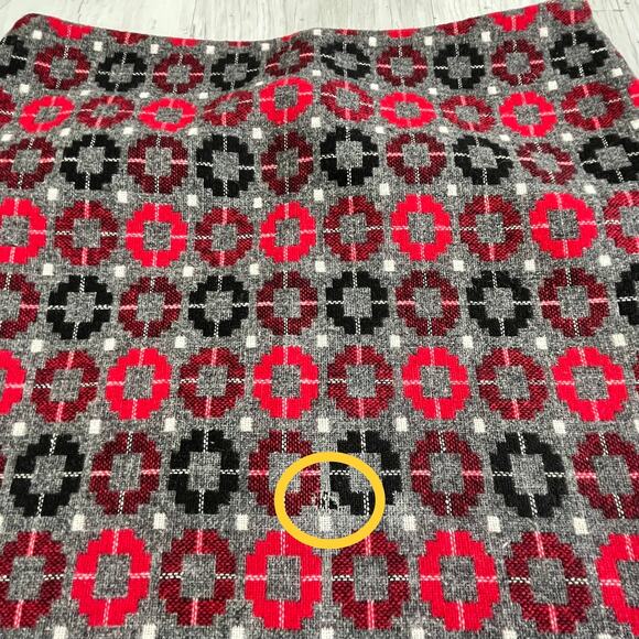 Talbots Wool Blend Pencil Skirt Red Gray Black Lined Warm Short Academia Preppy - Picture 3 of 13